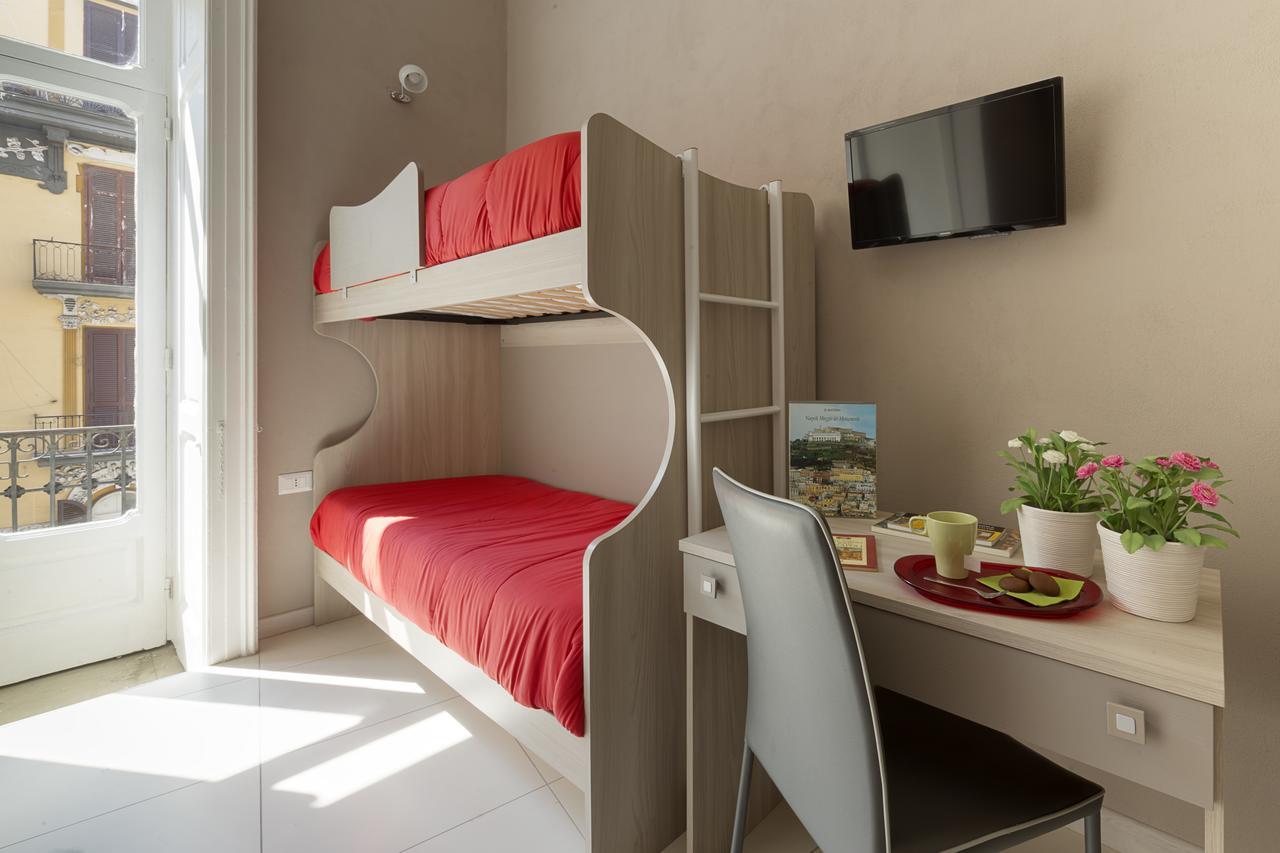 Rosaroll Naples